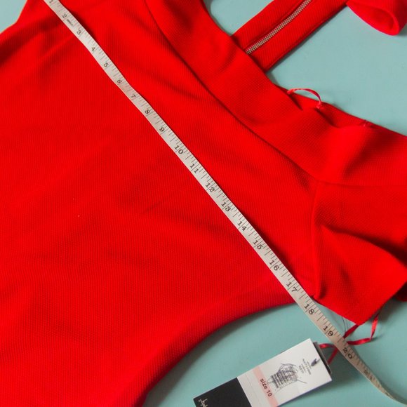 NEW Nicole Miller Studio Vintage Red Off Shoulder Choker Neck Sheath Dress Sz 10 - Picture 5 of 10
